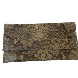 EUC Banana Republic Snakeskin Print Envelope Clutch